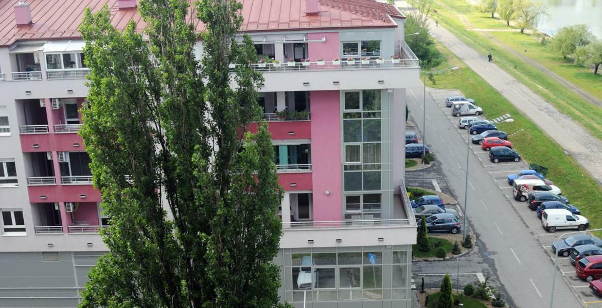 Tamis Kapija Apartment Pančevo Zewnętrze zdjęcie