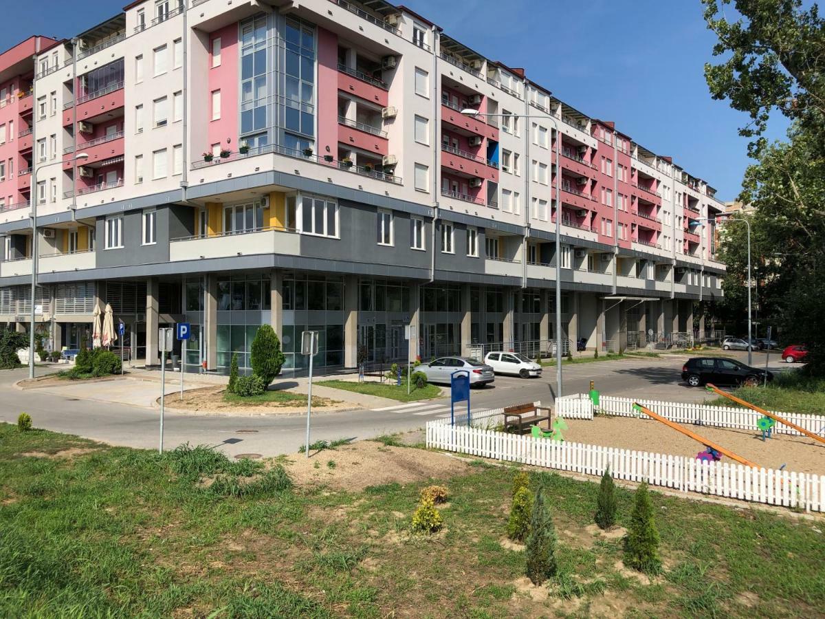 Tamis Kapija Apartment Pančevo Zewnętrze zdjęcie
