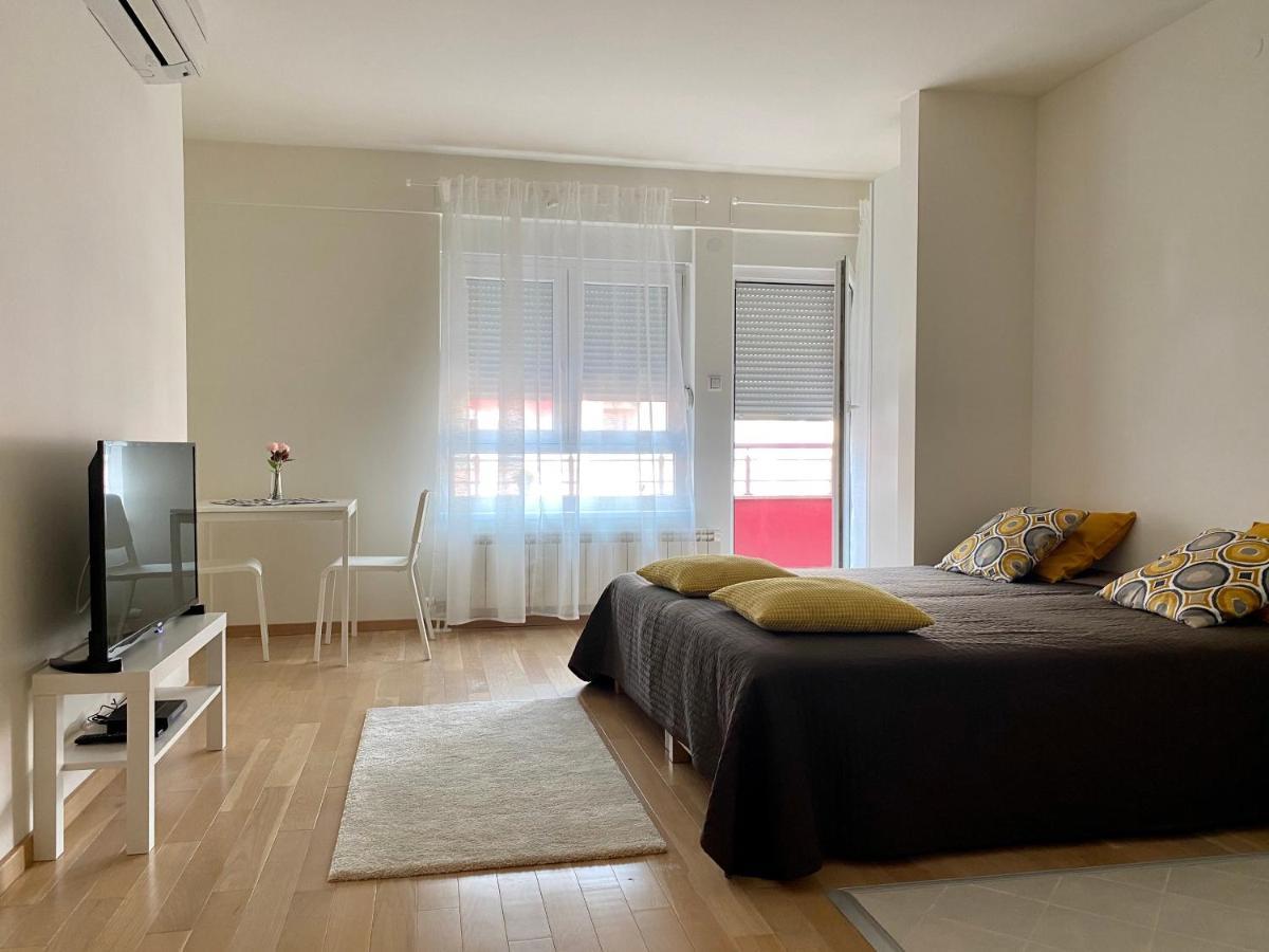 Tamis Kapija Apartment Pančevo Zewnętrze zdjęcie